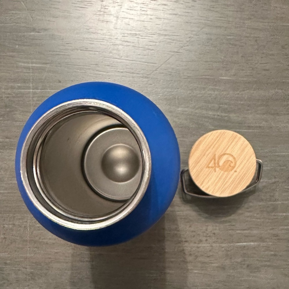 4 Ocean Stainless Steel Water Bottle - Picture 2 of 3